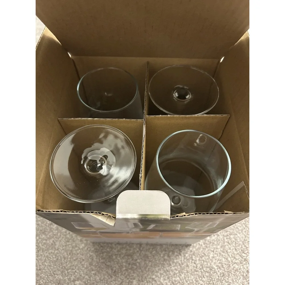 Soho Loft Wine Glasses Set of 4 17oz Clear‎ Excellent Modern Angular Stemware